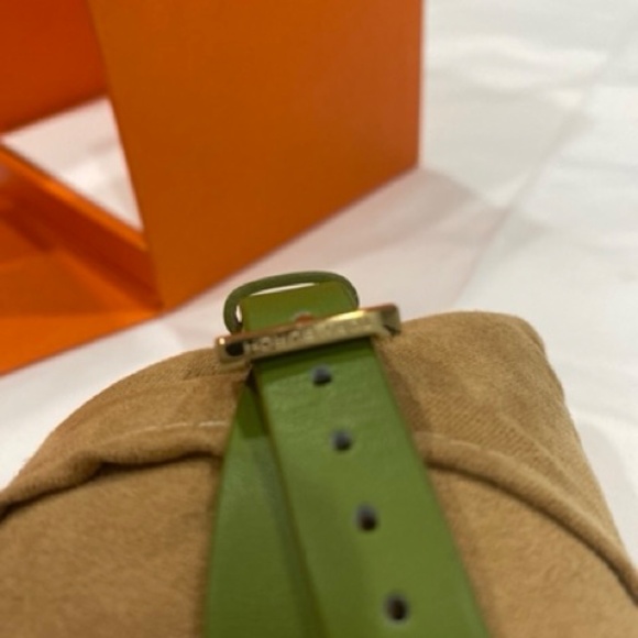 Tory Burch Reva Double Wrap Leather Strap Watch - Picture 5 of 11